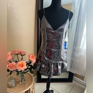 Forever 21 Metallic V-neck sequin dress – Size M